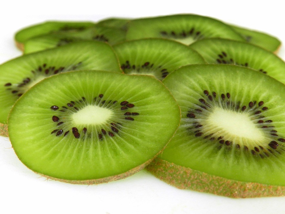 kiwi-fruit-999848_960_720