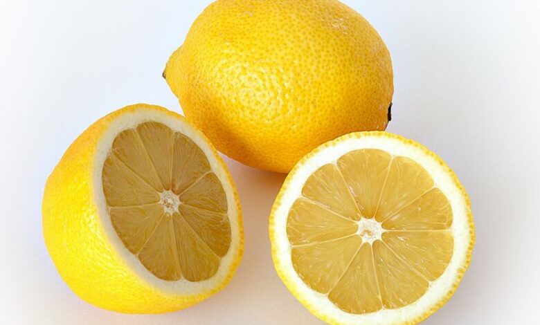 rozkrojený citron