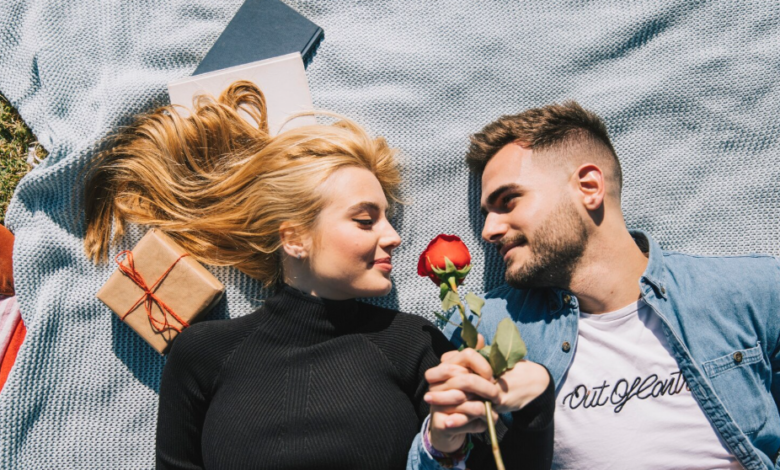 Jak vypadá opravdová chemie mezi lidmi z pohledu hormonů